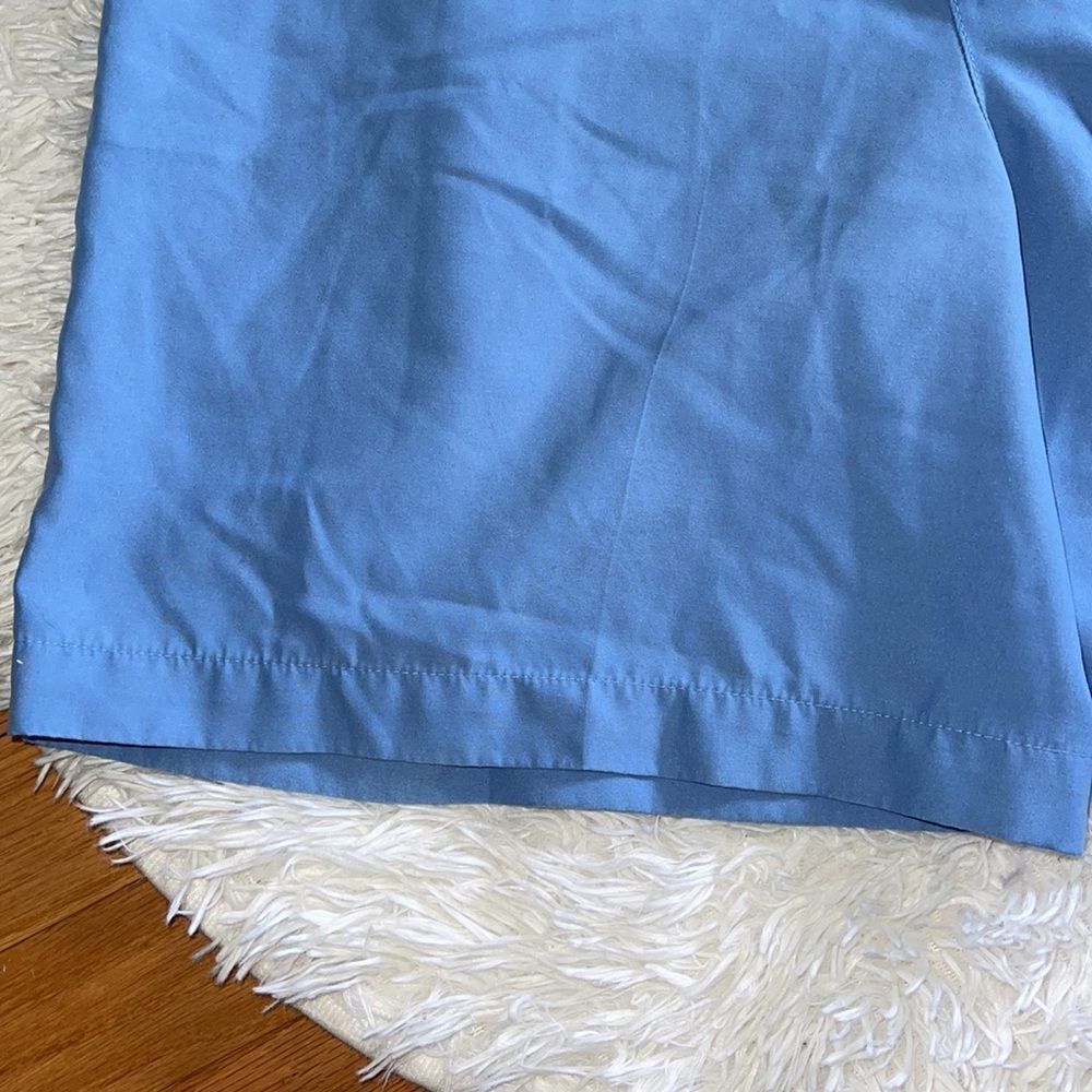 Liz Claiborne LIZGOLF Women’s Blue Pleated Bermuda Golf Shorts Size 4 - Picture 12 of 15
